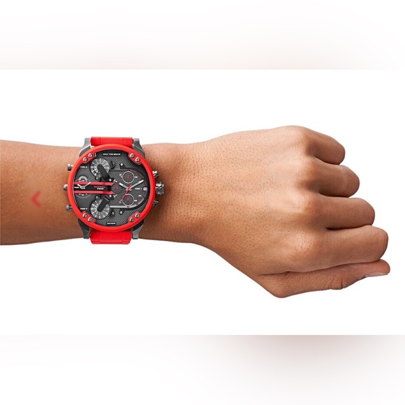 VGUC Diesel men’s Mr. Daddy 2.0 red metal watch DZ7370 - Picture 6 of 8